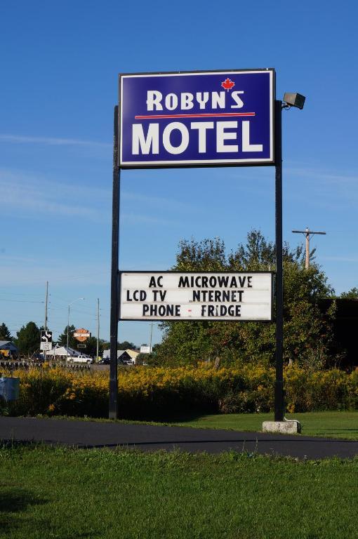 פיטרבורו Robyn'S Motel מראה חיצוני תמונה